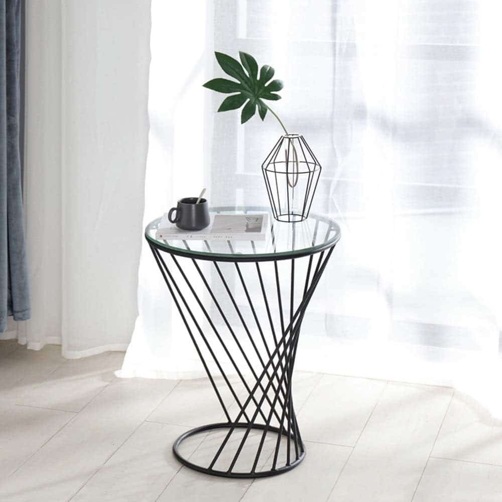 طاولة جانبية صغيرة (70 × 50 سم)